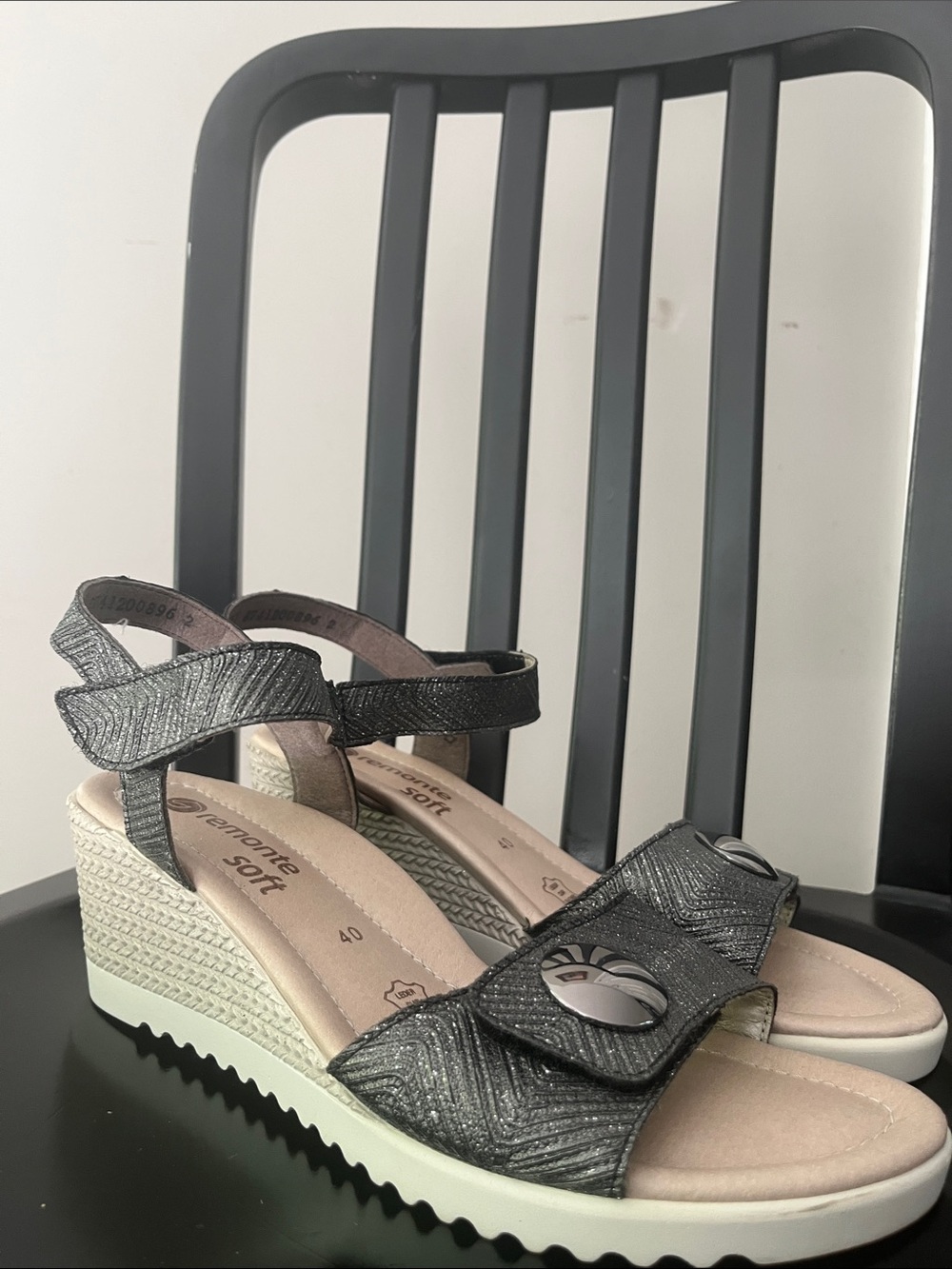 Remonte wedge espadrille Sandals Sz 40 gray, silver, tan European